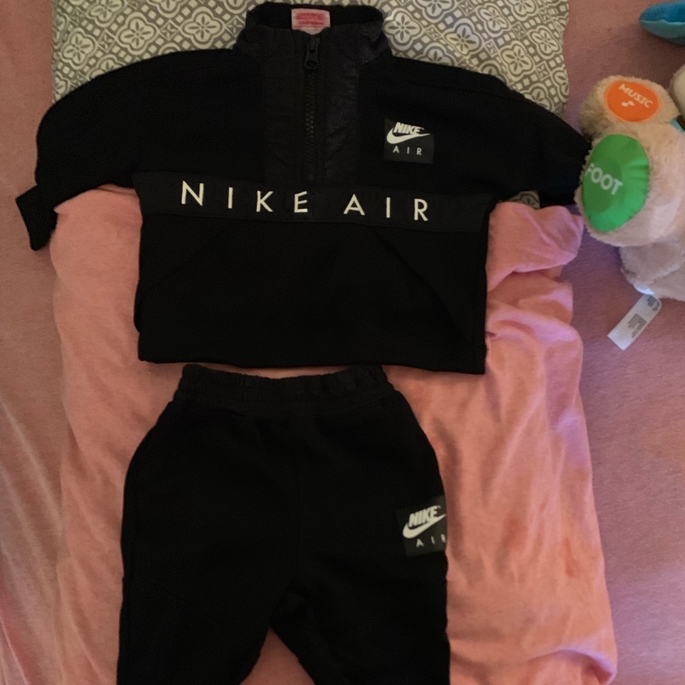 Boys Nike